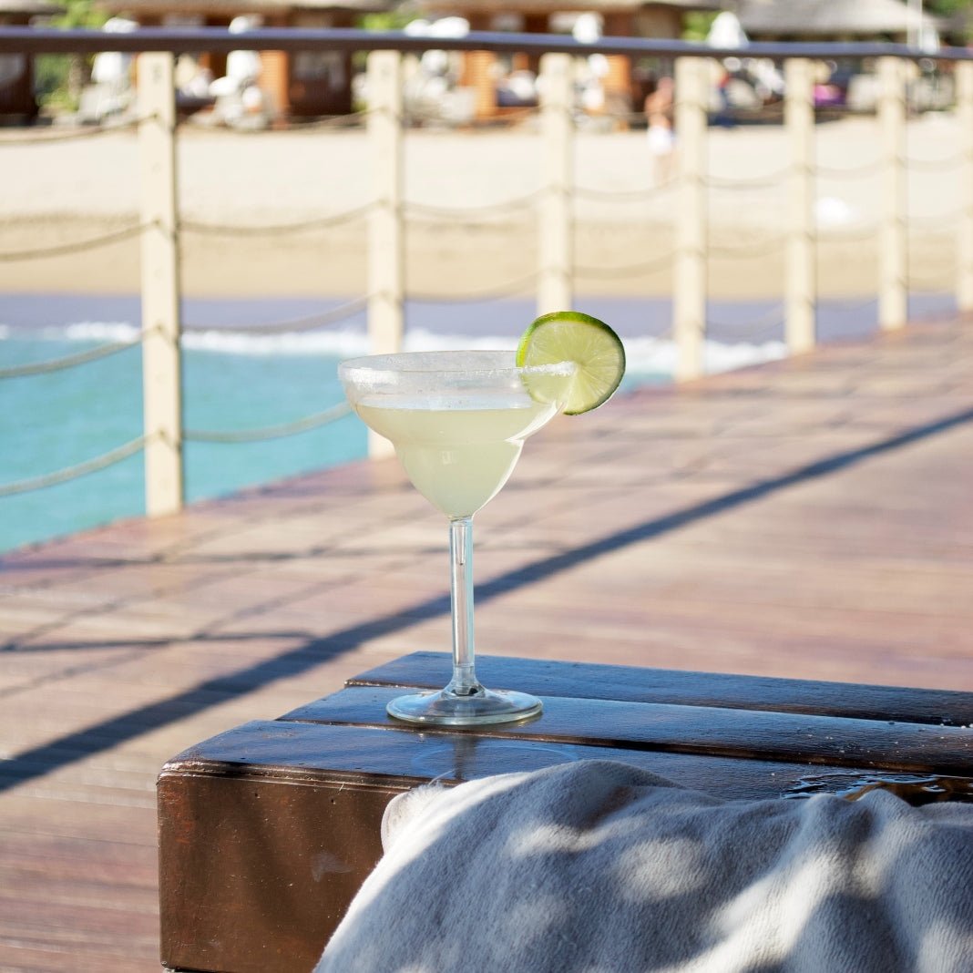 5 REFRESHING COCKTAILS FOR SUMMER - SUNNYLiFE US