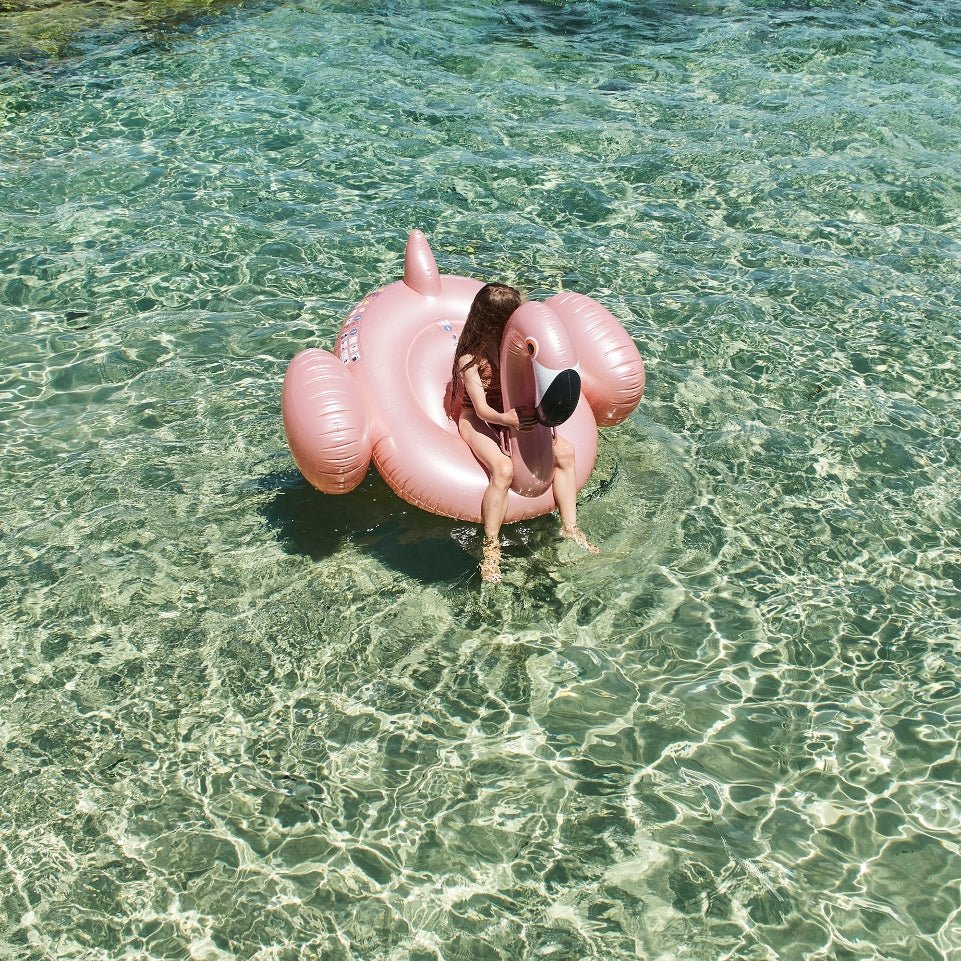 SAY HELLO TO OUR MOST INSTAGRAM WORTHY FLOATS - SUNNYLiFE US