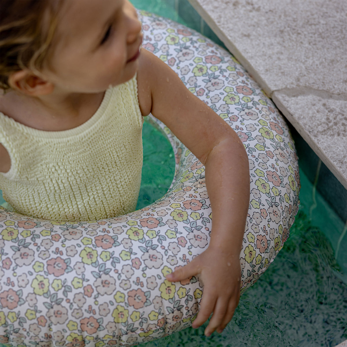 Mini Tube Pool Ring - Into the Garden Ditsy Floral