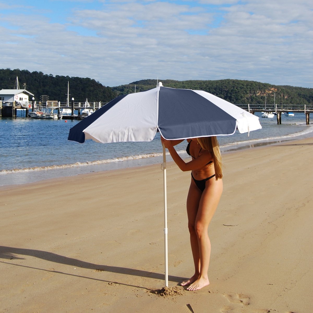 Compact Beach Umbrella - Marine - SUNNYLiFE US