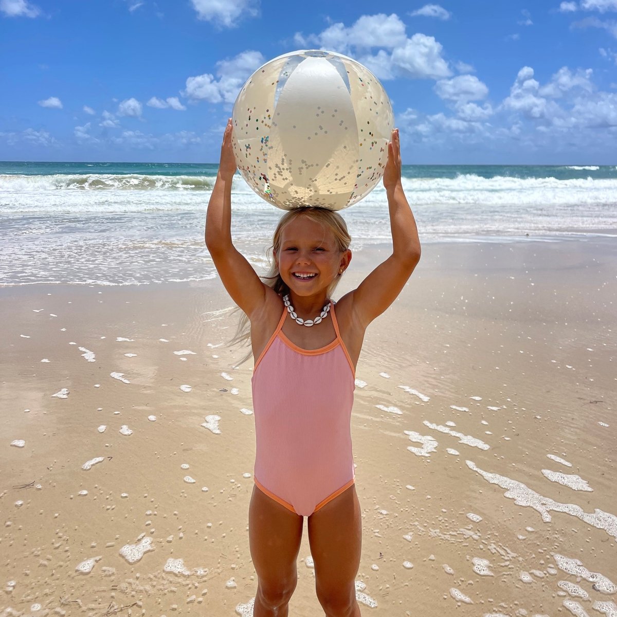 Inflatable Beach Ball - Cotton Candy - SUNNYLiFE US