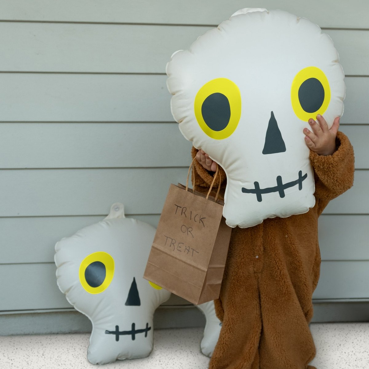 Inflatable Hanging Skulls Halloween Set - SUNNYLiFE US