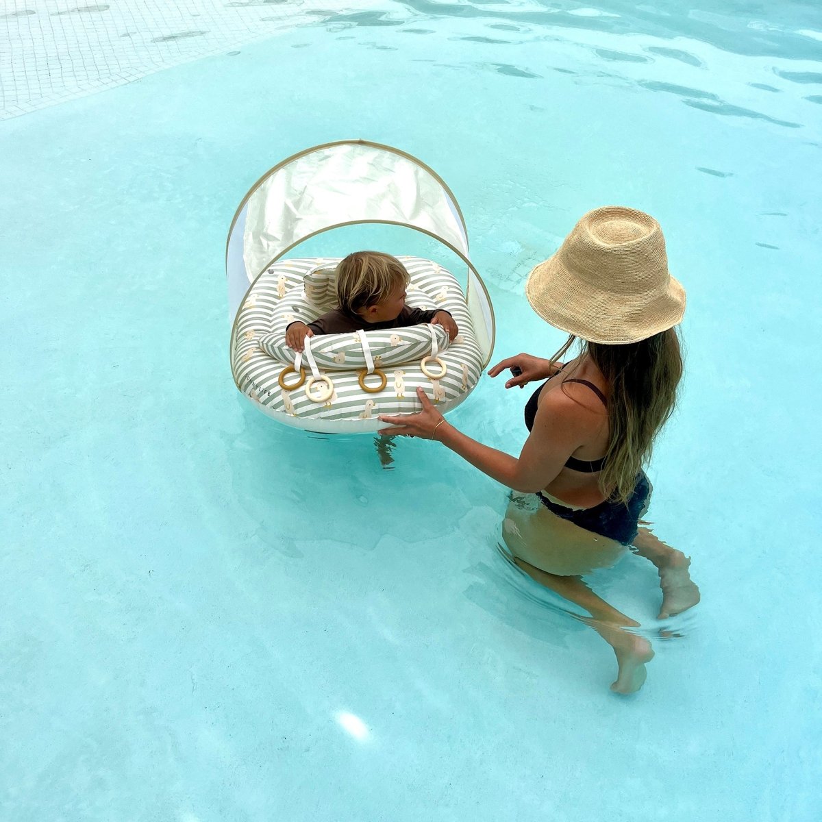 Interactive Baby Float - Dex the Duck - SUNNYLiFE US