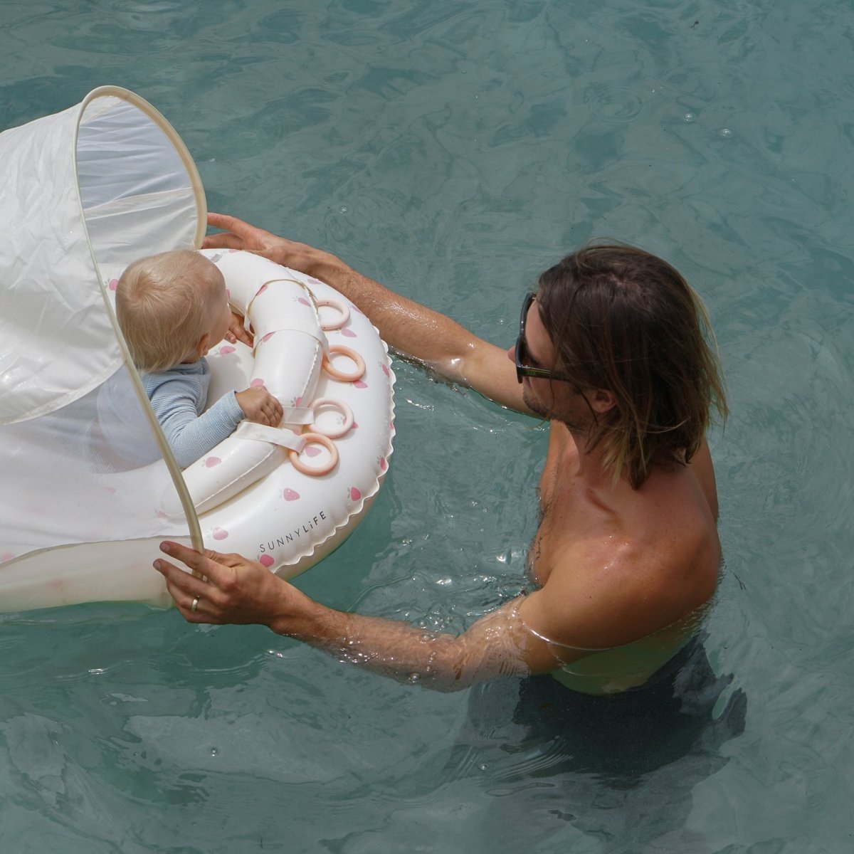 Interactive Baby Float - Strawberry Sunshine - SUNNYLiFE US