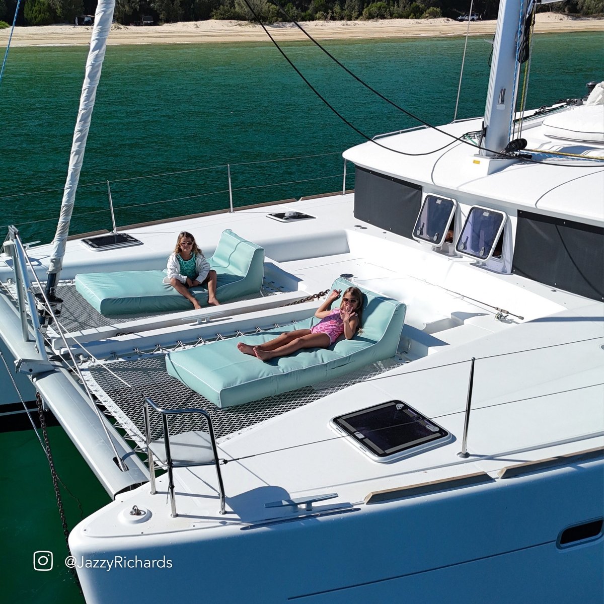 Luxe Lie - On Lounger - The Vacay - SUNNYLiFE US