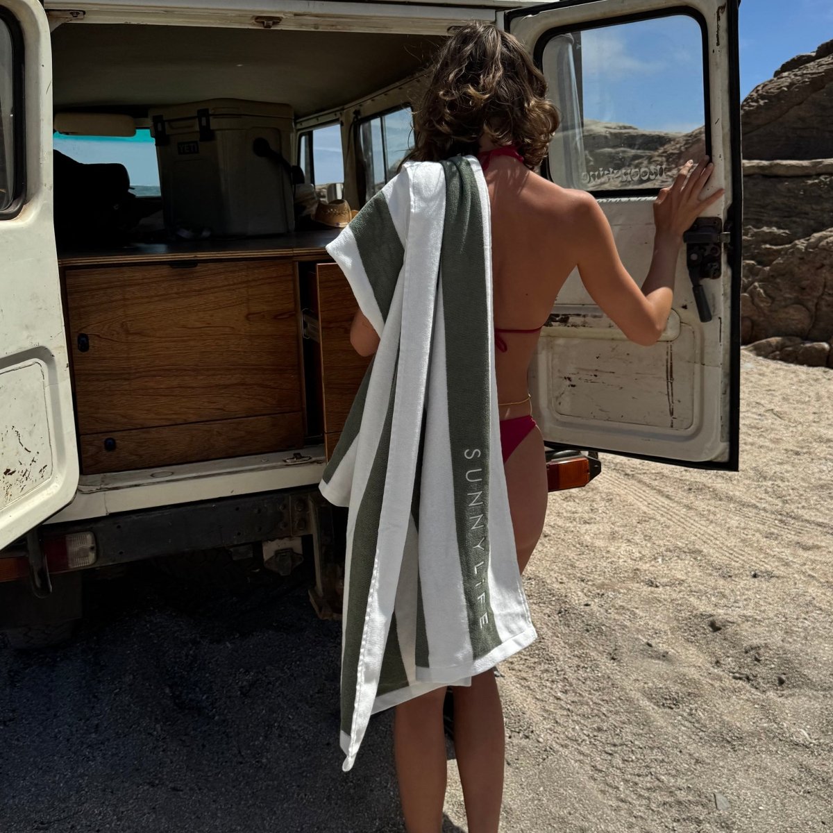 Luxe Towel - The Vacay - SUNNYLiFE US