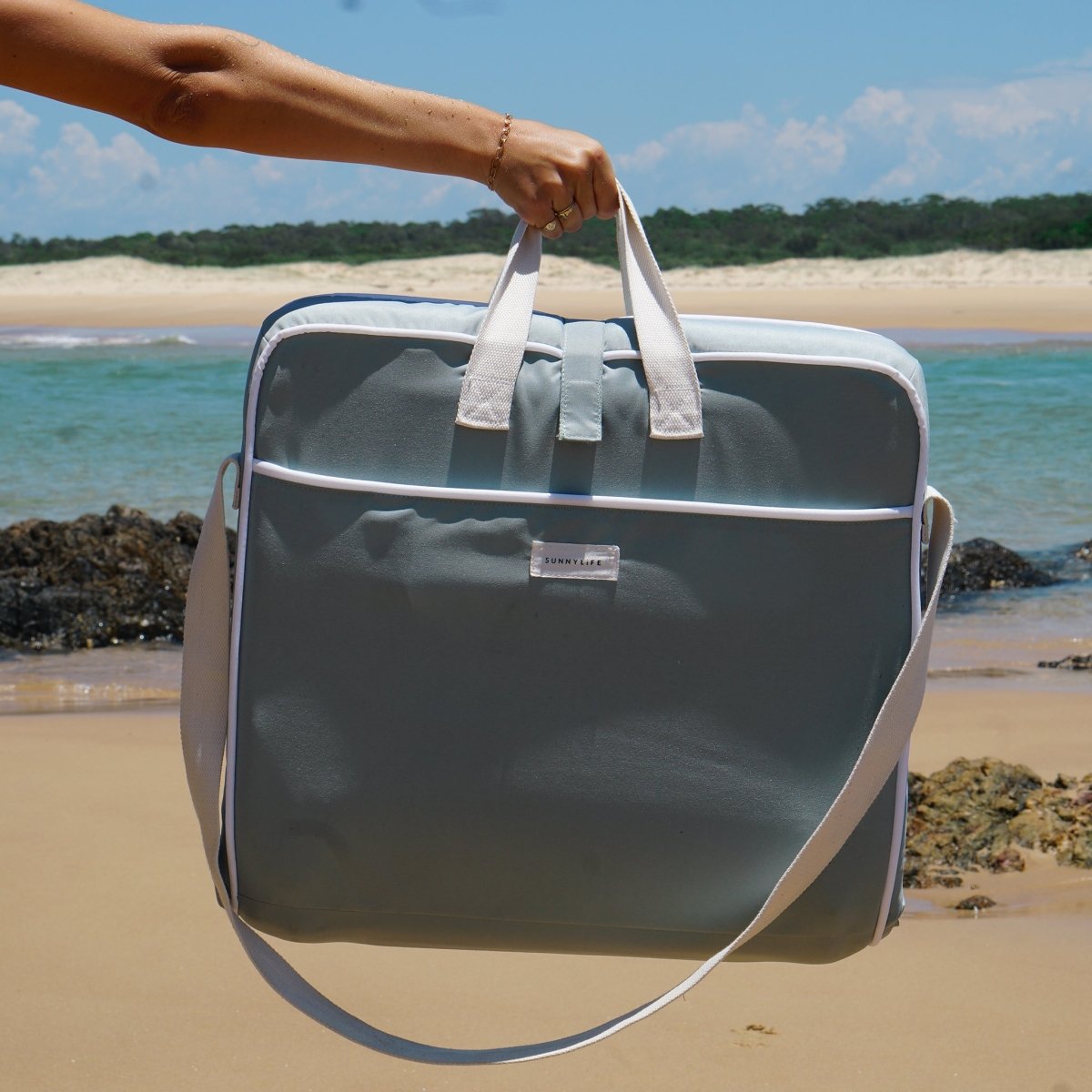 Take Anywhere Folding Chair - Sea Sage - SUNNYLiFE US