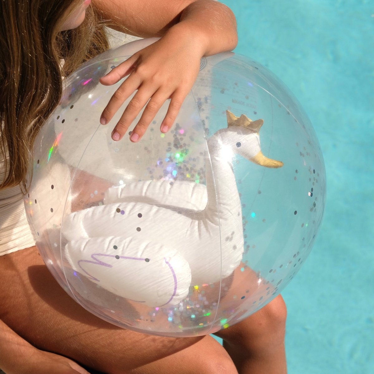 3D Inflatable Beach Ball - Princess Swan - SUNNYLiFE US