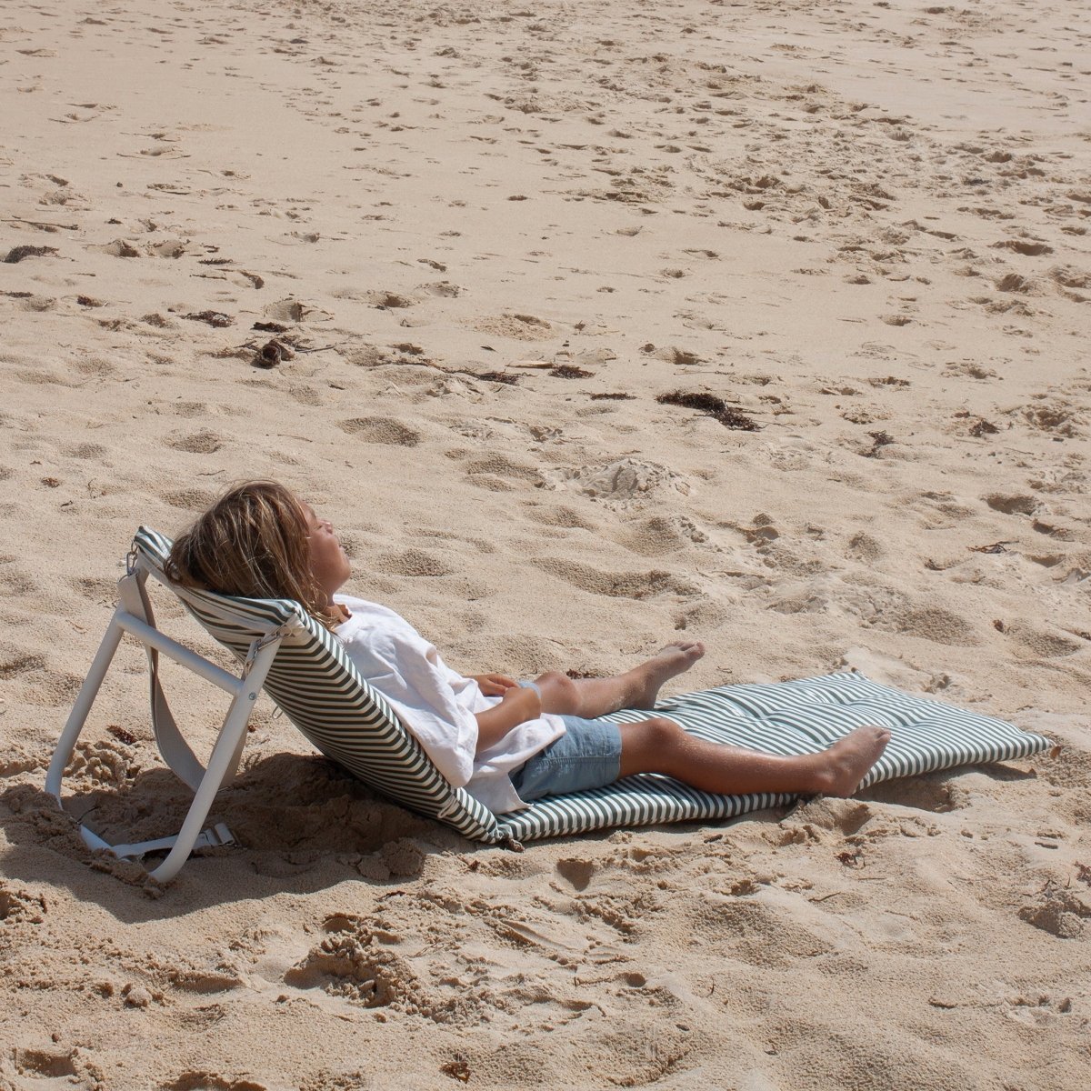 Reclining Beach Chair - The Vacay - SUNNYLiFE US
