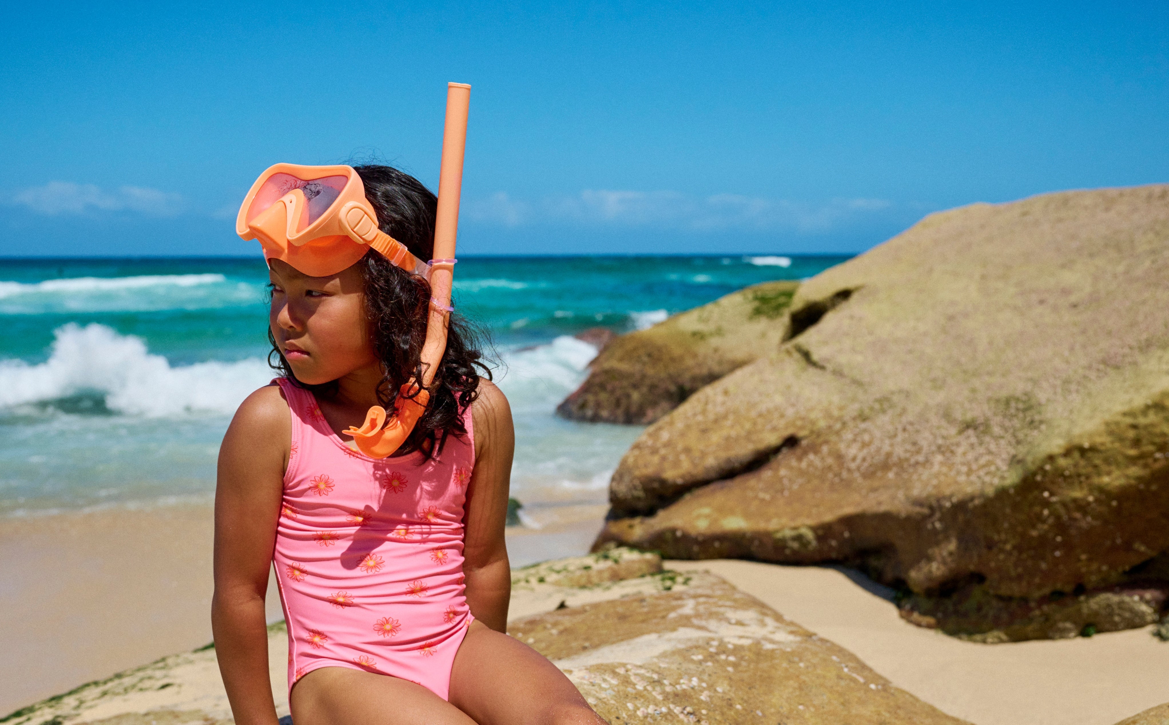 DIVE DEEP INTO SUMMER - SUNNYLiFE US