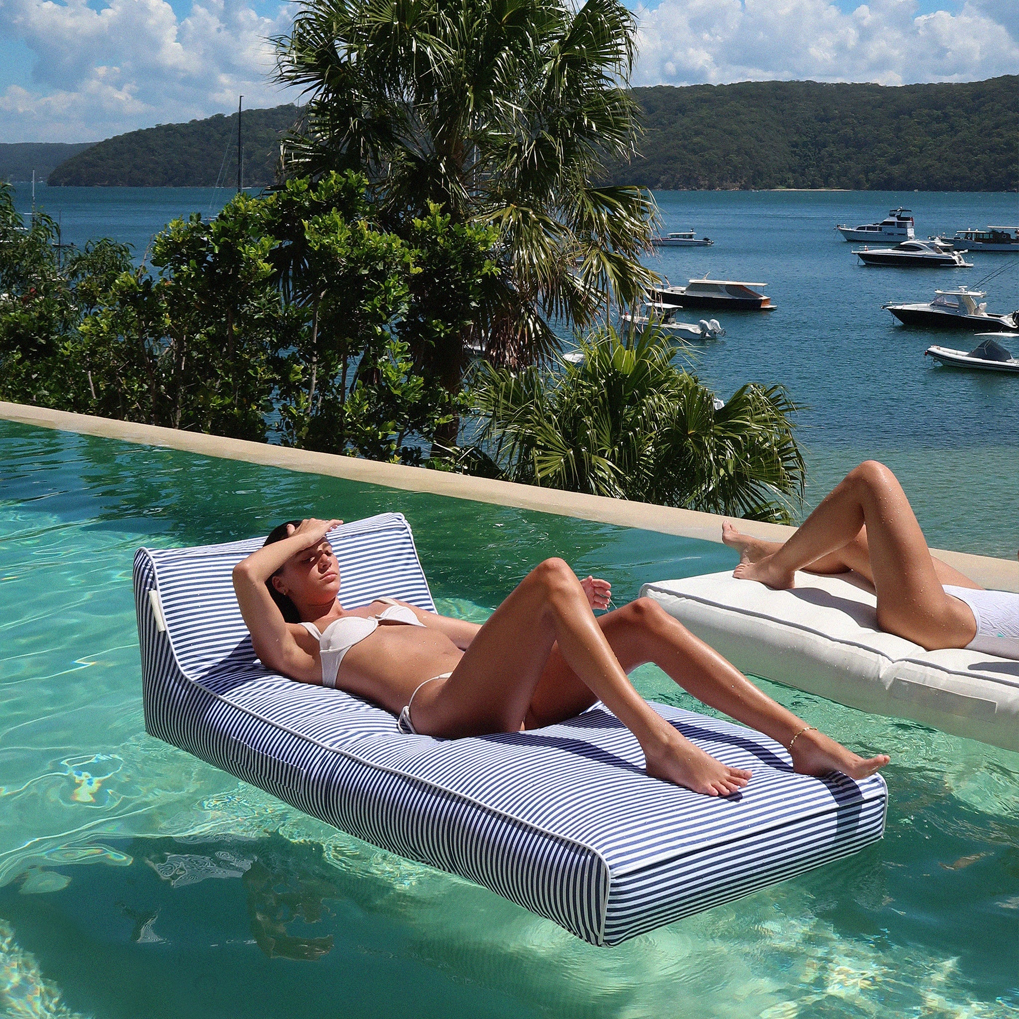 Sunnylife Lie-On Lounger - Thumbnail 4