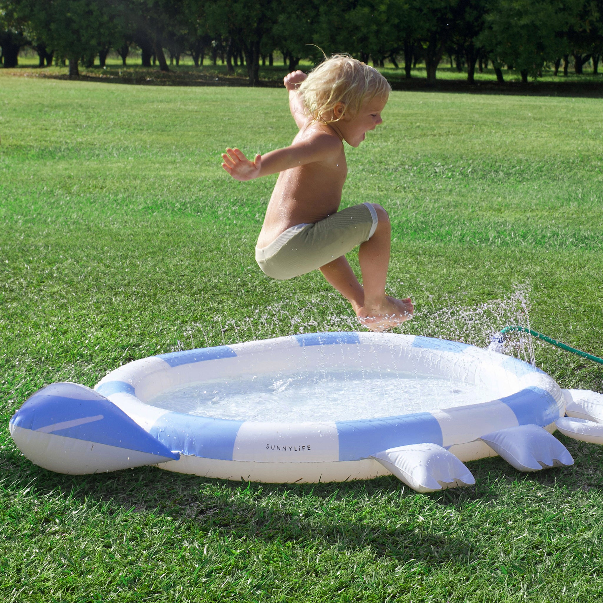 Water Life Series(R)5 浴用 Kids Inflatable Water Sprinkler | SUNNYliFE