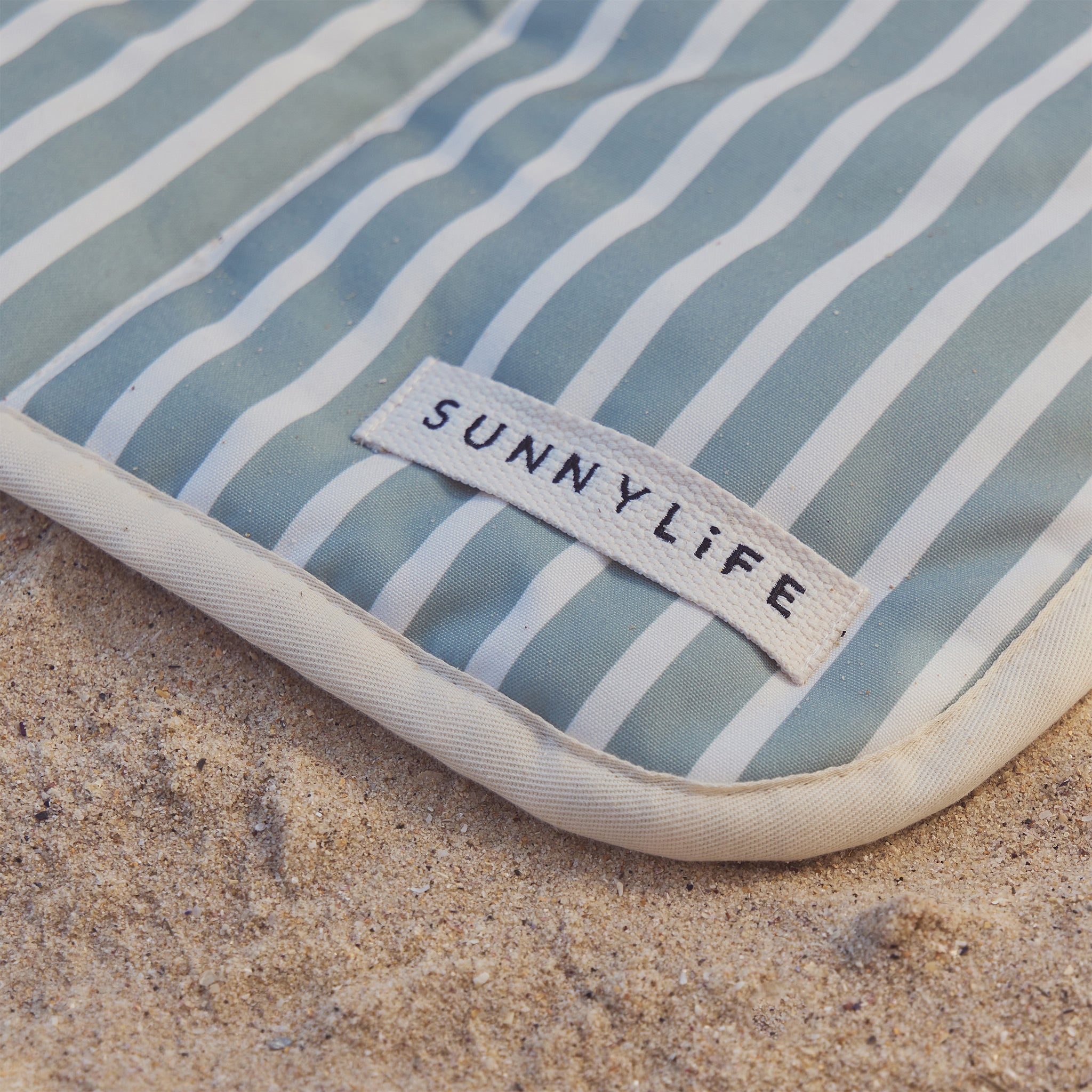 Oversized Beach Picnic Blanket | SUNNYLiFE