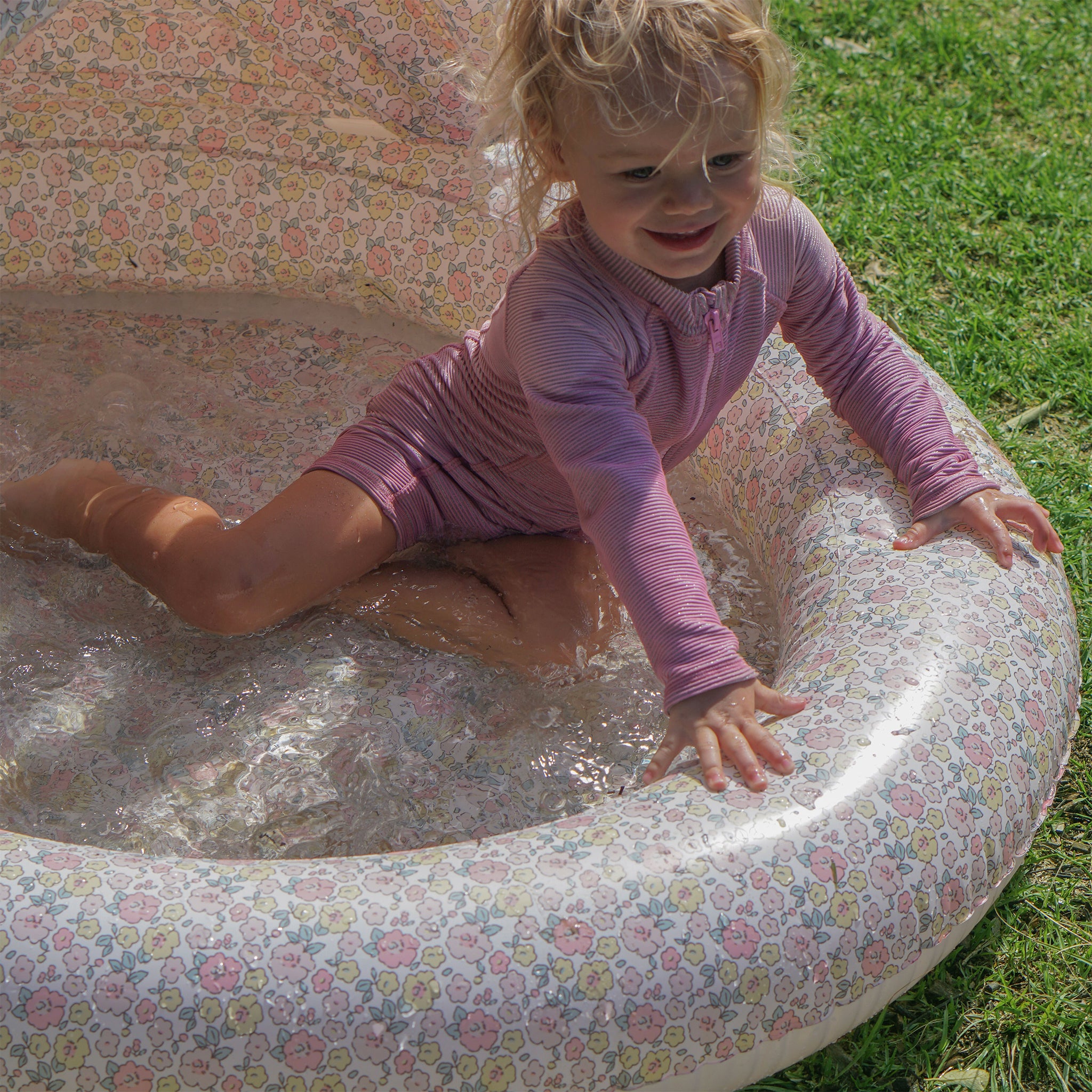 Kids Pool - Into the Garden Ditsy Floral