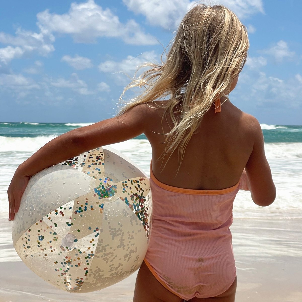Inflatable Beach Ball - Cotton Candy - SUNNYLiFE US