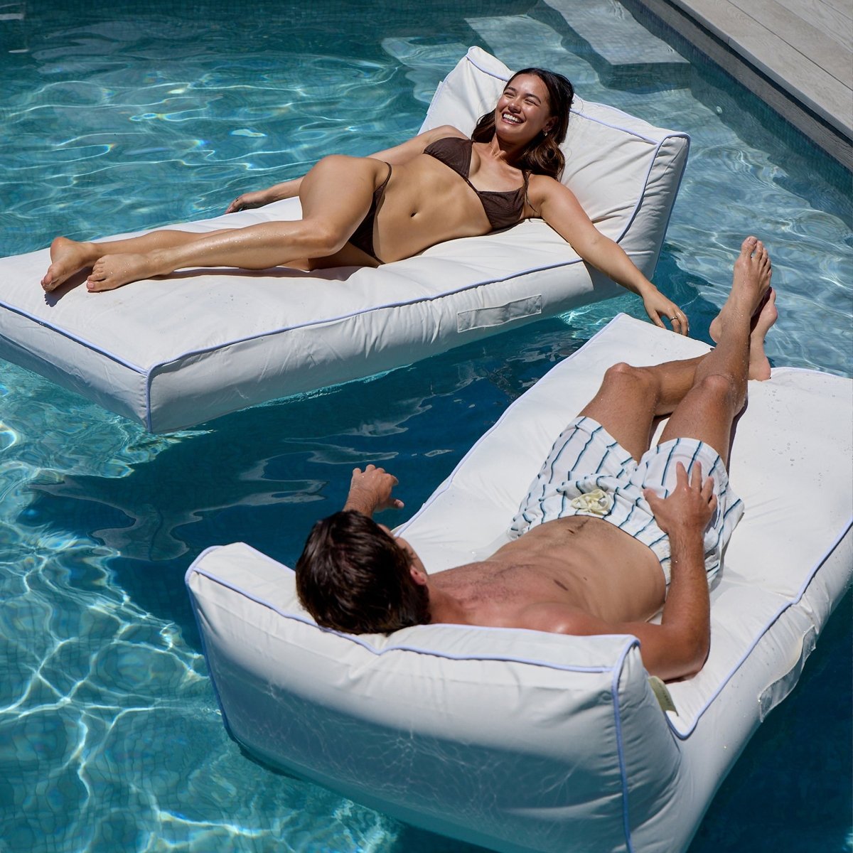 Luxe Lie - On Lounger - Casa - SUNNYLiFE US