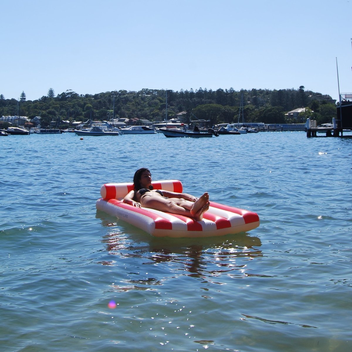 Luxe Lilo - Red - SUNNYLiFE US