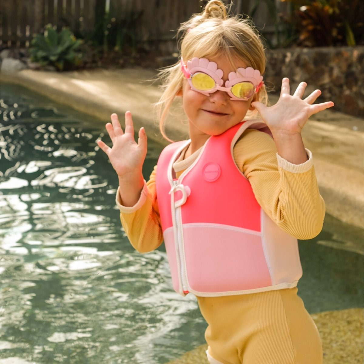 Sunnylife Melody the Mermaid Swim Goggles - Thumbnail 2