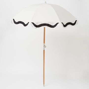SUNNYLiFE | Luxe Beach Umbrella | Casa Marbella Vintage Black
