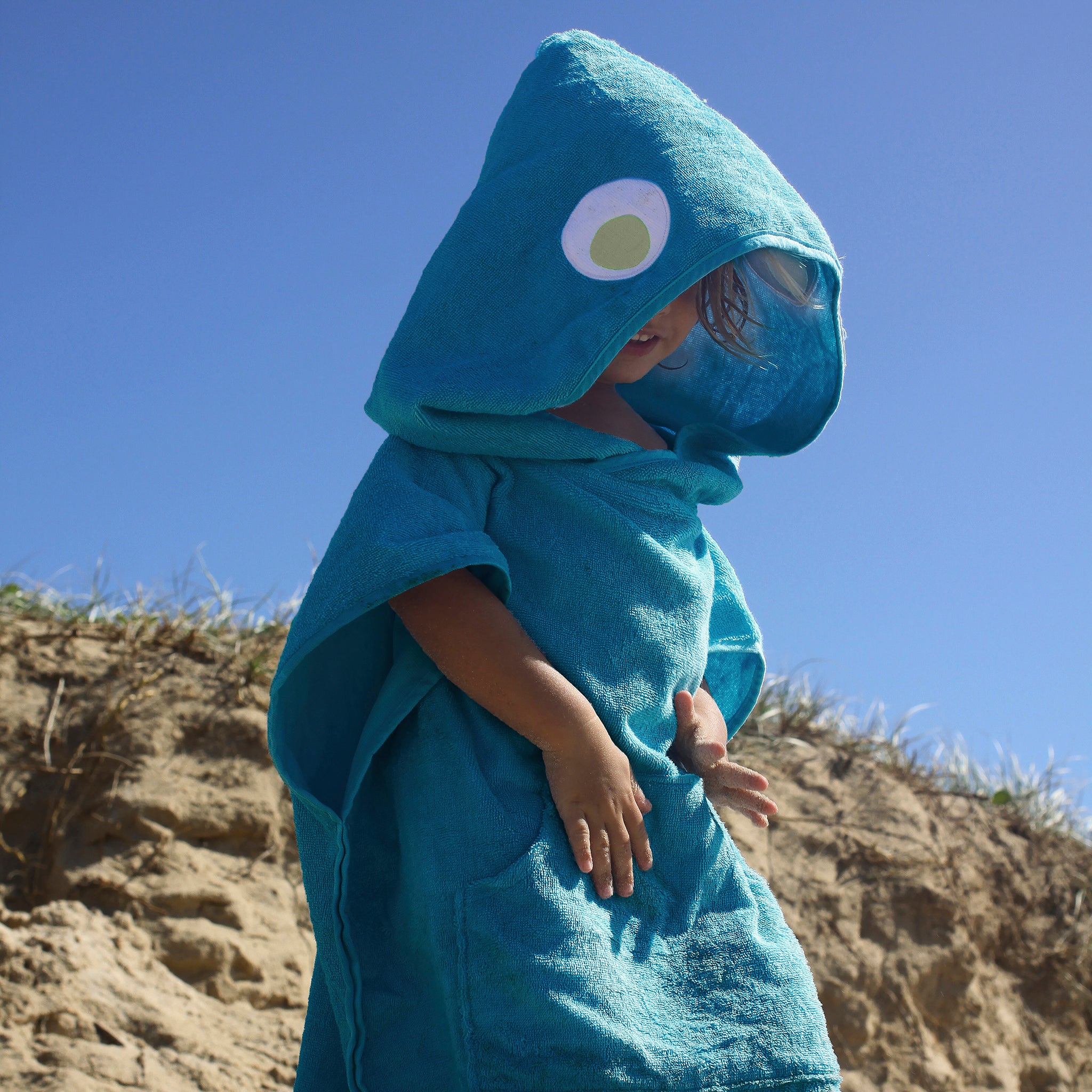 Beach Hooded Towel | Shark Tribe