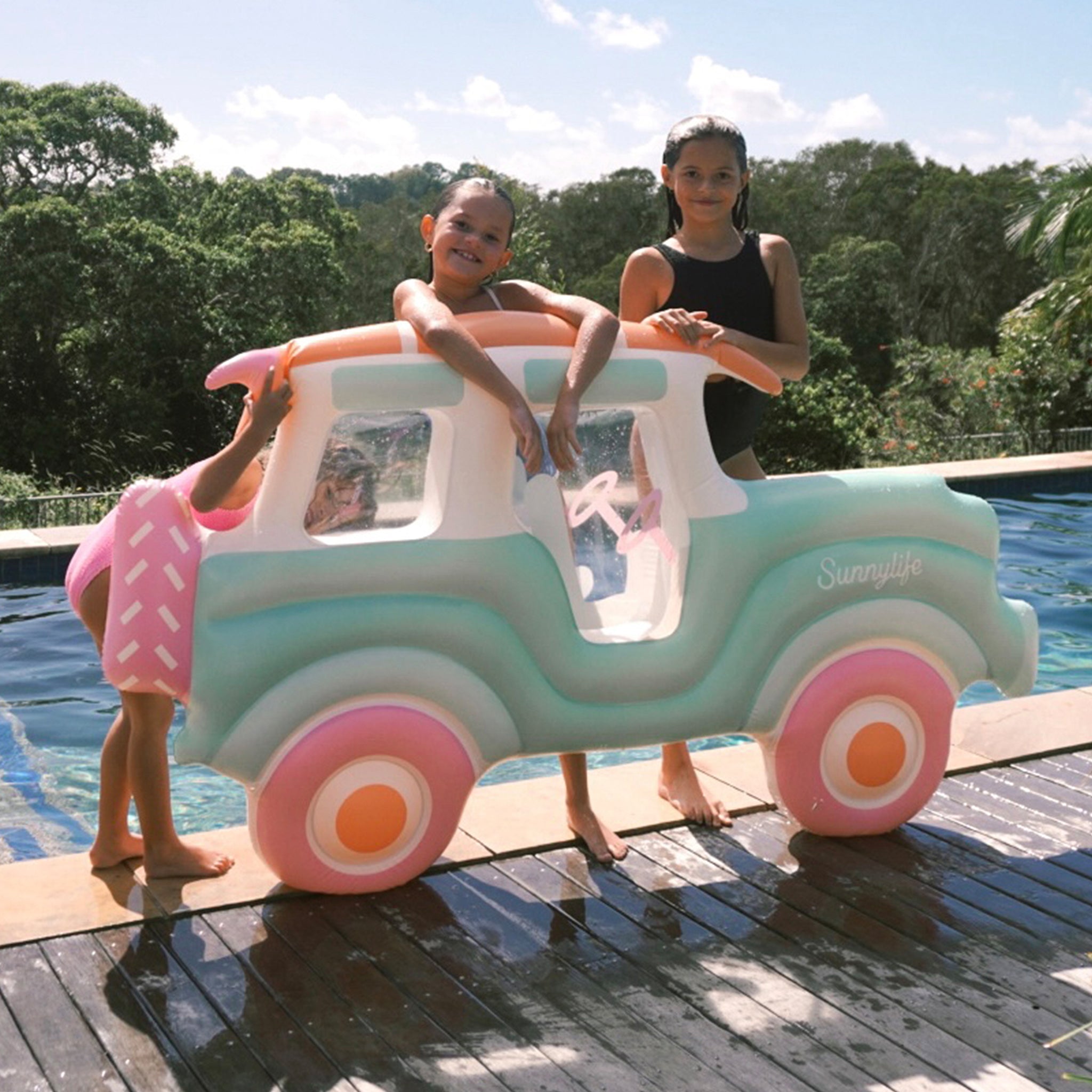 luxe lie on float beach buggy multi  